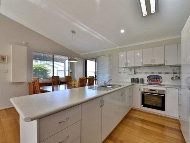 106 Oakleigh Drive, Erskine WA 6210