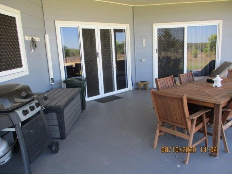 76 Jardine Street, Millchester QLD 4820