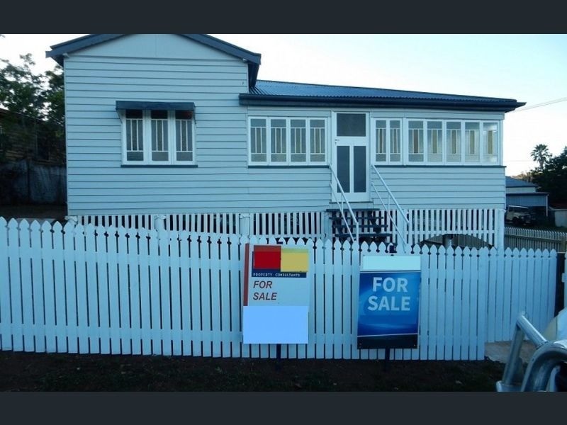 83 East Street Extended, Mount Morgan QLD 4714
