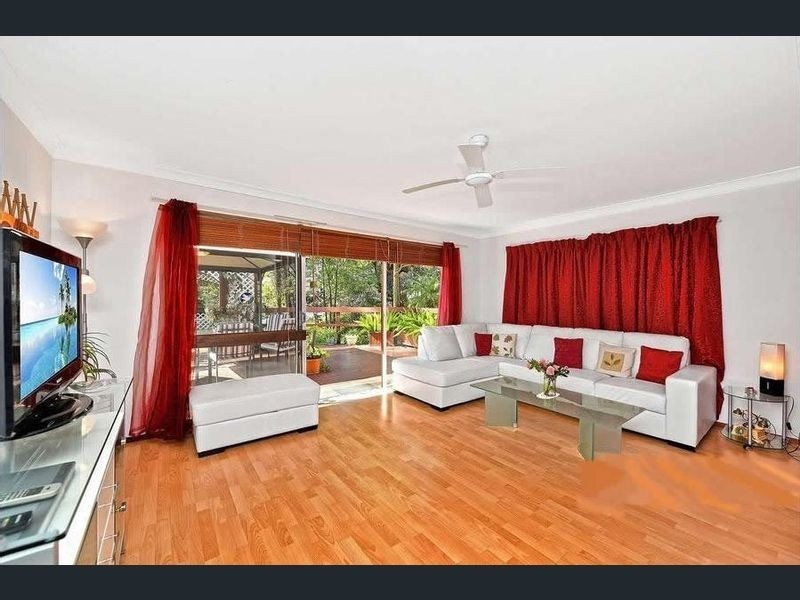 9 Wills Avenue, Castle Hill NSW 2154