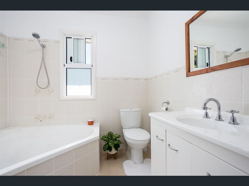 48 Henley Street, Earlville QLD 4870