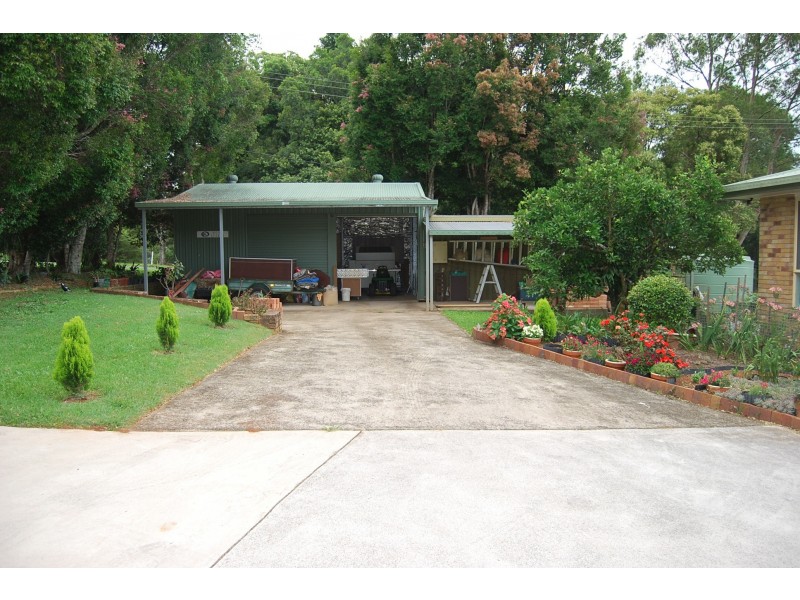 121 Gardners Lane, North Maleny QLD 4552