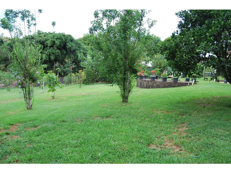 121 Gardners Lane, North Maleny QLD 4552