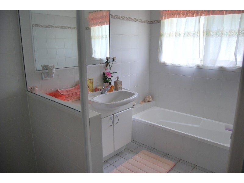 121 Gardners Lane, North Maleny QLD 4552