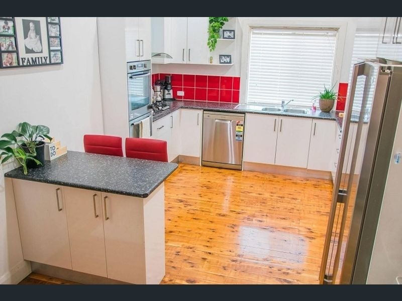 93 Gisborne Street, Wellington NSW 2820