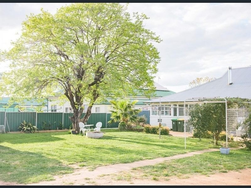 93 Gisborne Street, Wellington NSW 2820