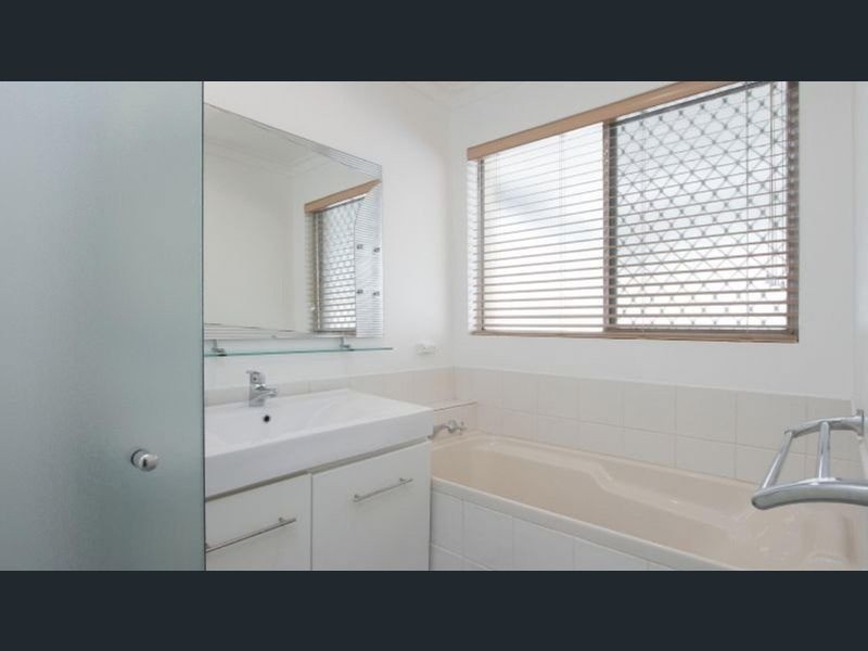 47 Ward Crescent, Kelmscott WA 6111