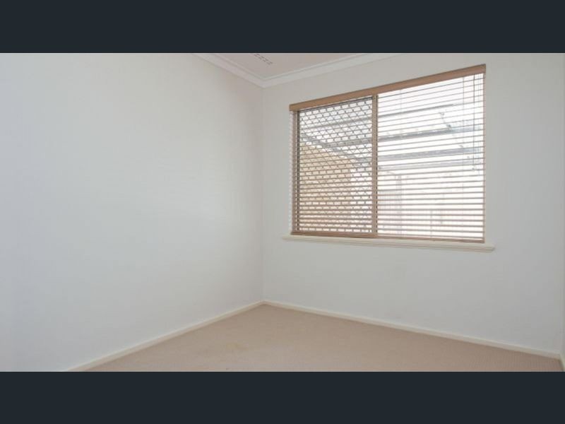 47 Ward Crescent, Kelmscott WA 6111