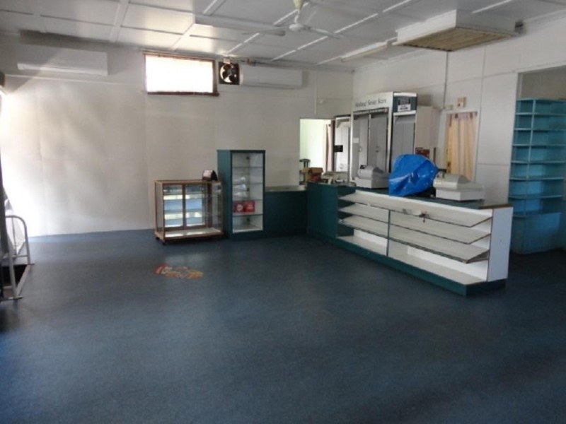 69 Holland Street, West Mackay QLD 4740