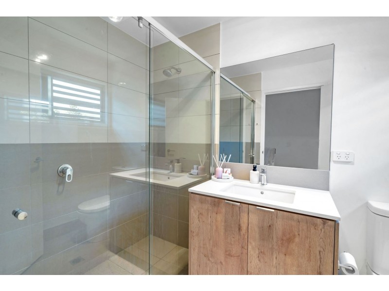 44/2 Town Centre Close, Carrara QLD 4211