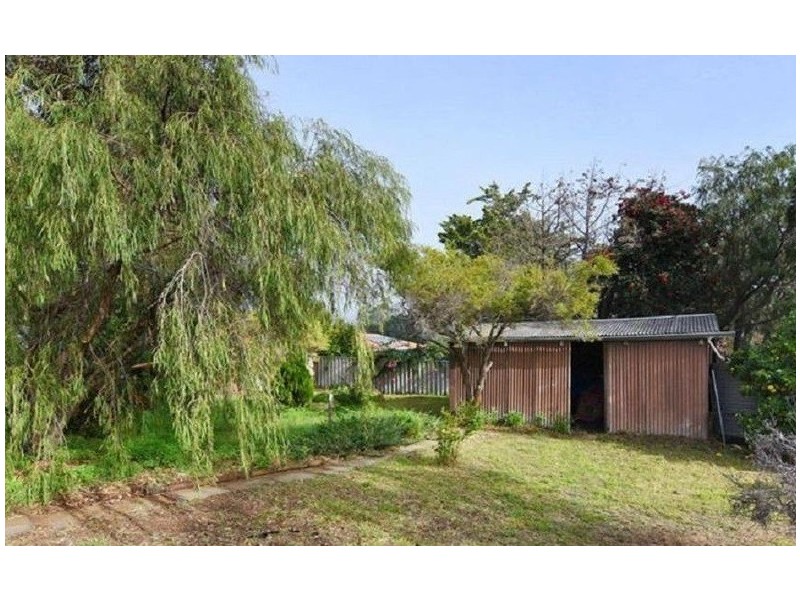 40 Jacaranda Crescent, Withers WA 6230