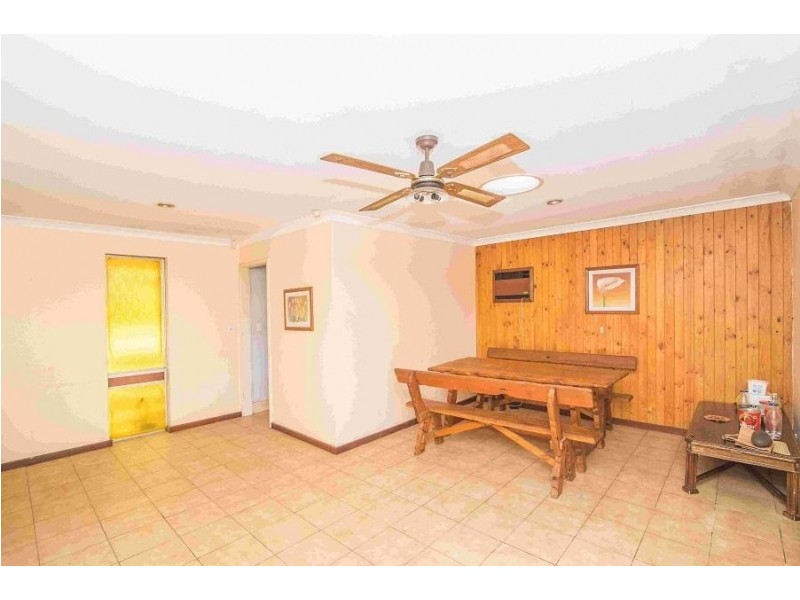 3 Castle Place, Armadale WA 6112