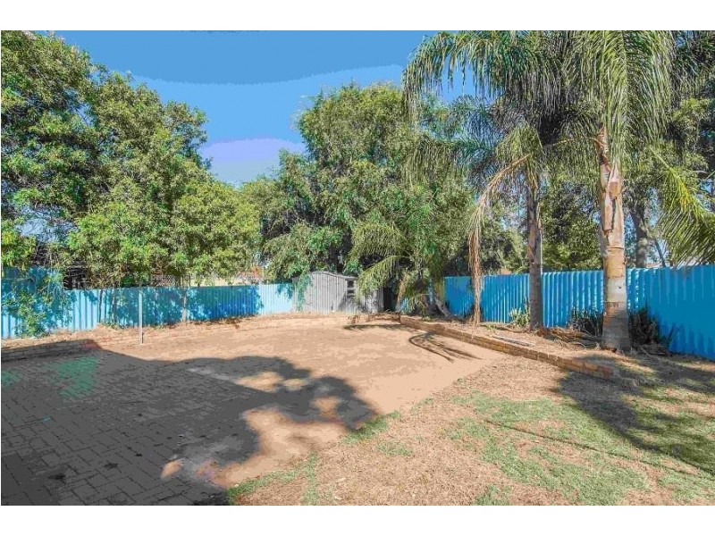 3 Castle Place, Armadale WA 6112