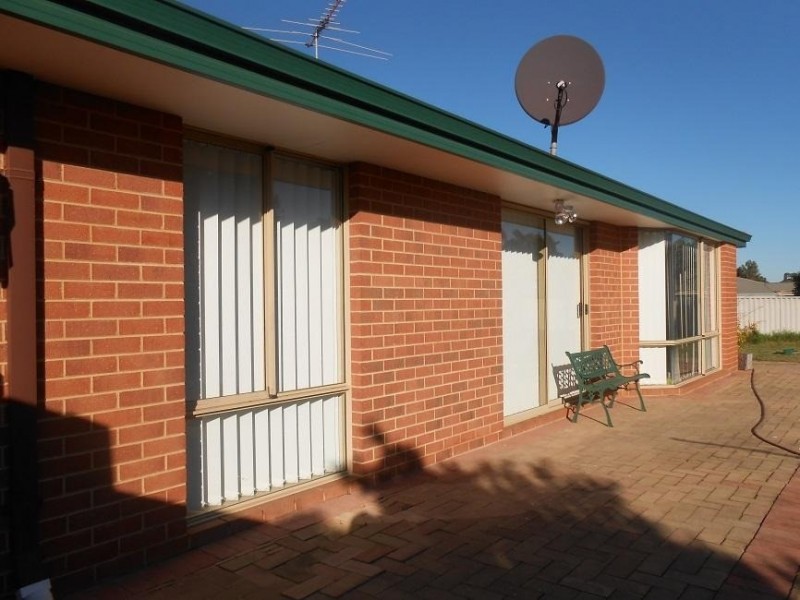 17 Quokka Elbow, Brookdale WA 6112