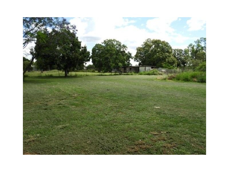 15 Alice Street, Duaringa QLD 4712