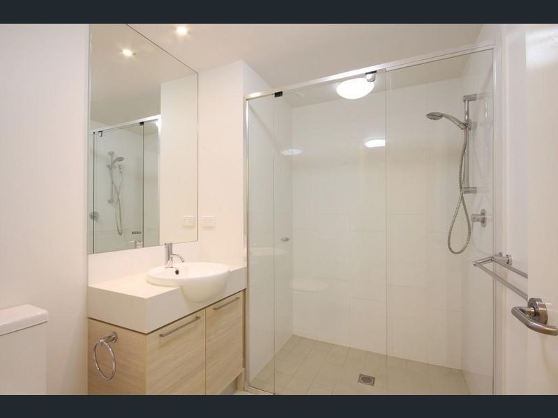 11901/8 Harbour Road, Hamilton QLD 4007