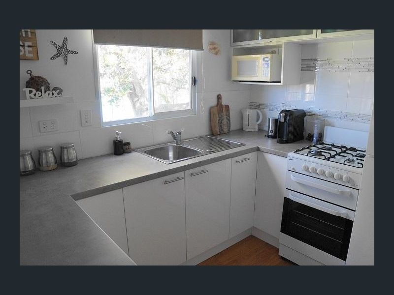 25 Chinderah Bay Drive, Chinderah NSW 2487