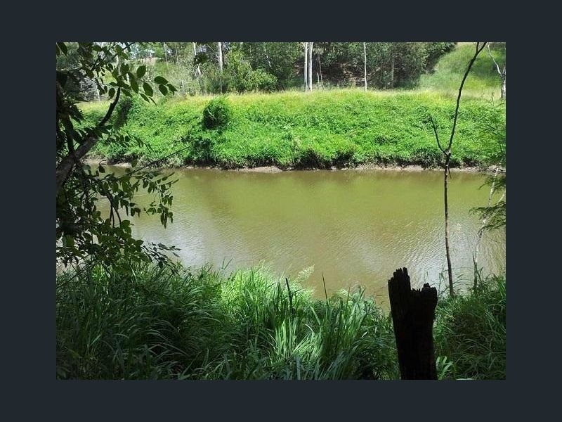 23 Sydney Street, Brassall QLD 4305