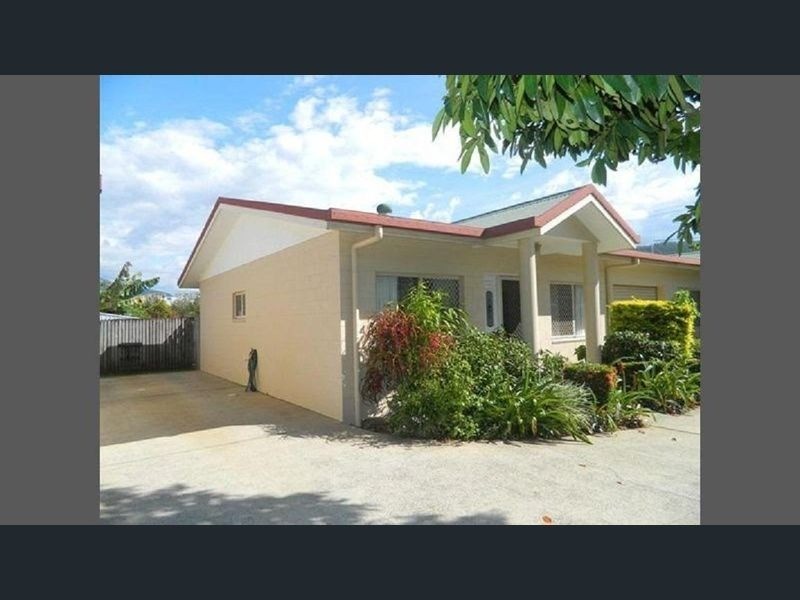 15 Balmoral Close, Cairns City QLD 4870