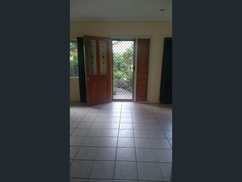 15 Balmoral Close, Cairns City QLD 4870