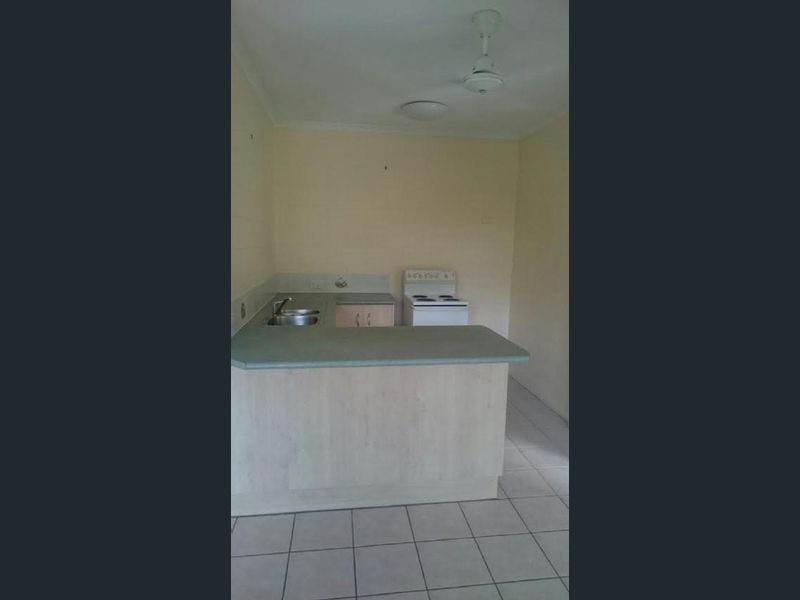 15 Balmoral Close, Cairns City QLD 4870