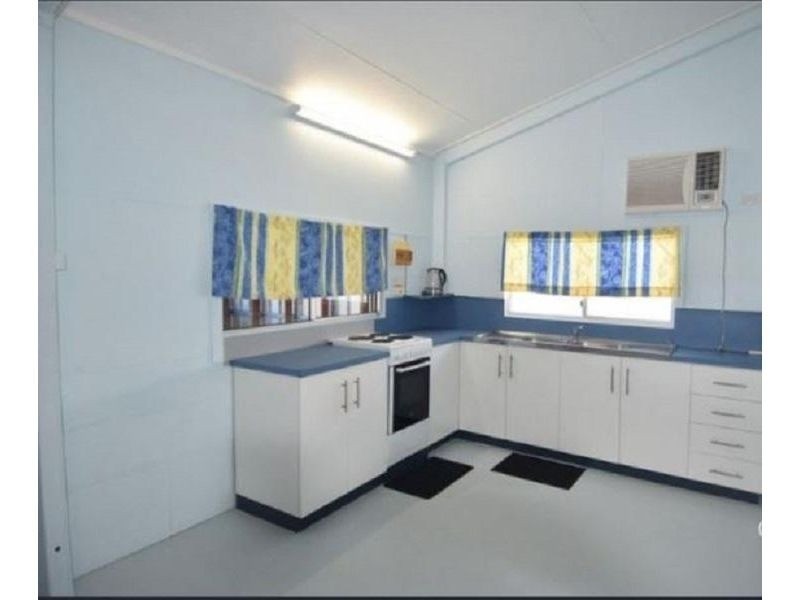 39 Seafarer Street, South Mission Beach QLD 4852