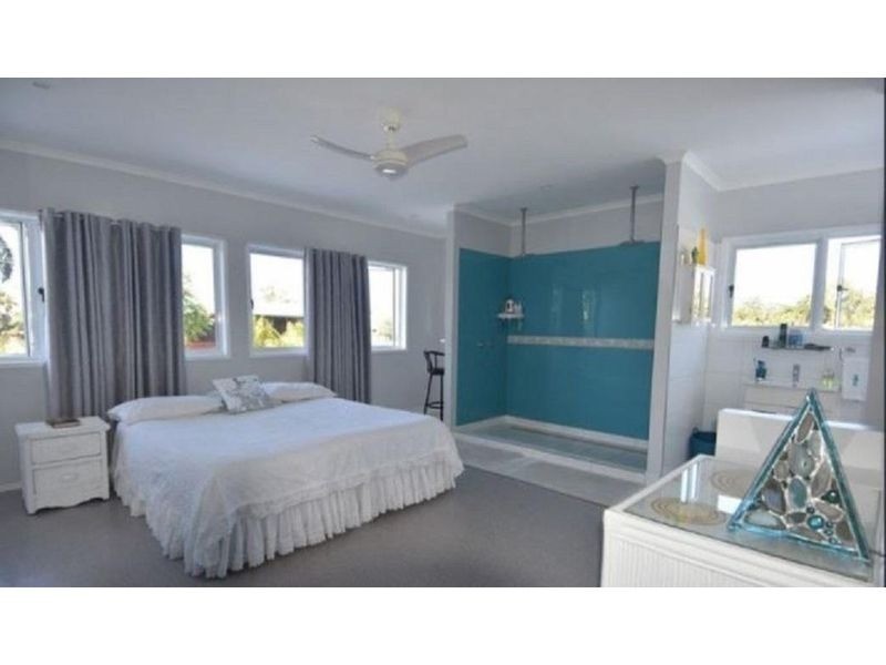 39 Seafarer Street, South Mission Beach QLD 4852