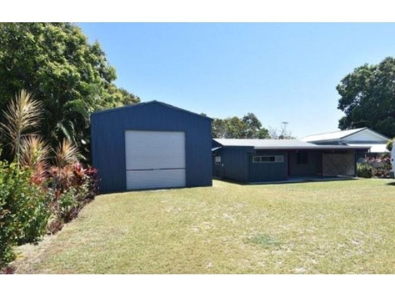 39 Seafarer Street, South Mission Beach QLD 4852