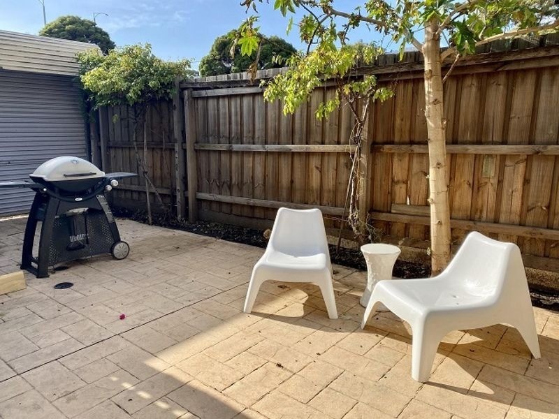 12 Market Street, St Kilda VIC 3182