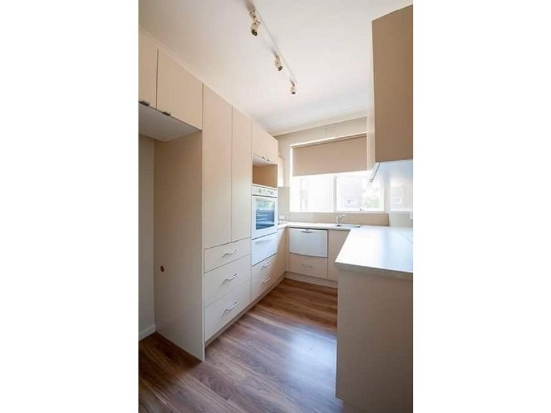 7/240 Barkly Street, St Kilda VIC 3182