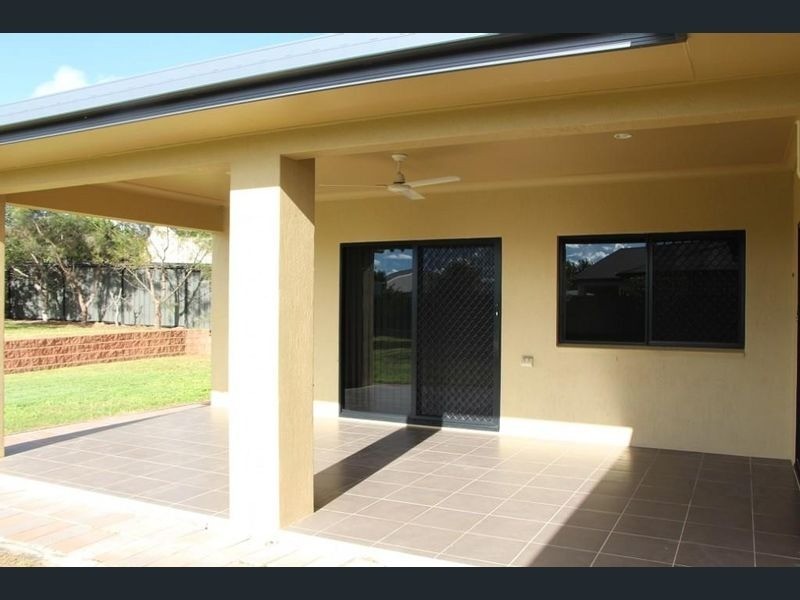 8 Peluchetti Place, Mareeba QLD 4880