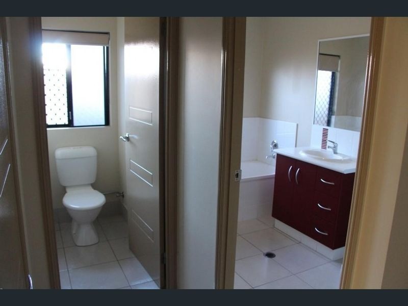 8 Peluchetti Place, Mareeba QLD 4880