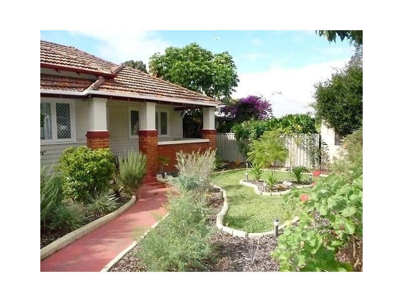 21 Fitzroy Road, Rivervale WA 6103