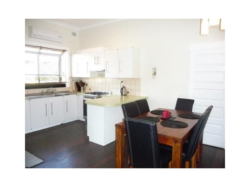 21 Fitzroy Road, Rivervale WA 6103