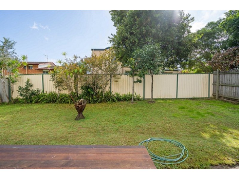 5 Maltman Avenue, Southport QLD 4215