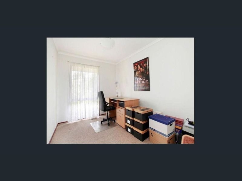 69 Willow Drive, Hampton Park VIC 3976