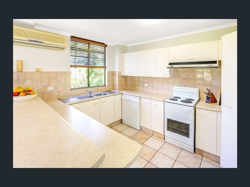 9/119 Arlington Esplanade, Clifton Beach QLD 4879