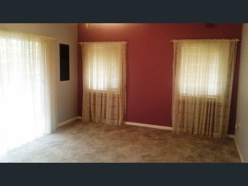 29  Second Avenue, St Marys NSW 2760