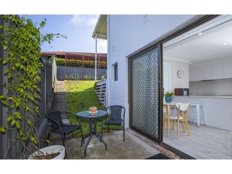 5 Holly Circuit, New Lambton Heights NSW 2305