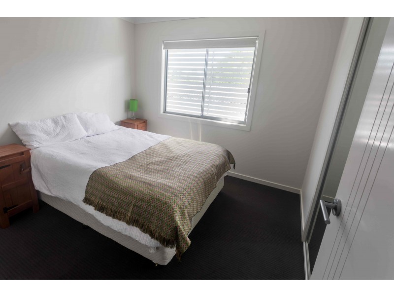 1/2 Howard Street, Gaythorne QLD 4051