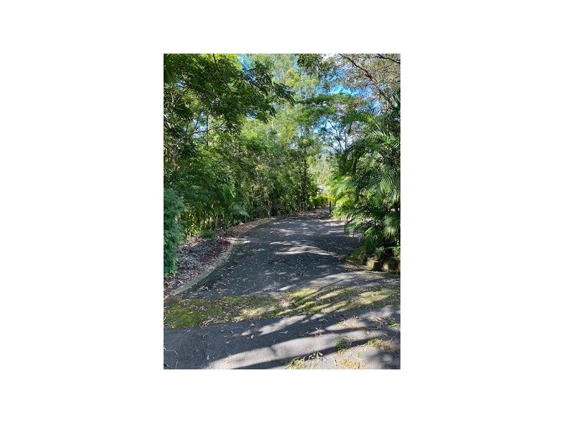 7 Fern Gully Place, Mooloolah Valley QLD 4553