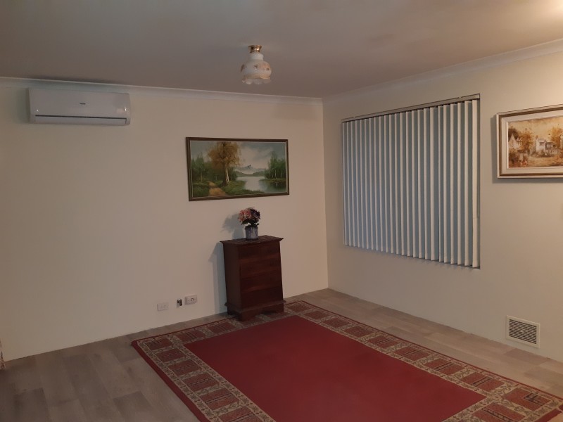 12 Mountain View, Kelmscott WA 6111