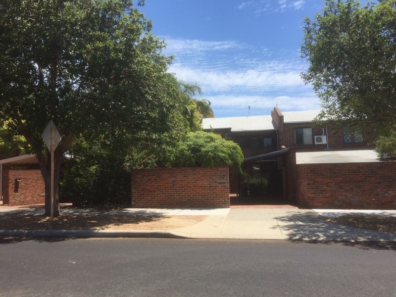 133 Derby Road, Shenton Park WA 6008