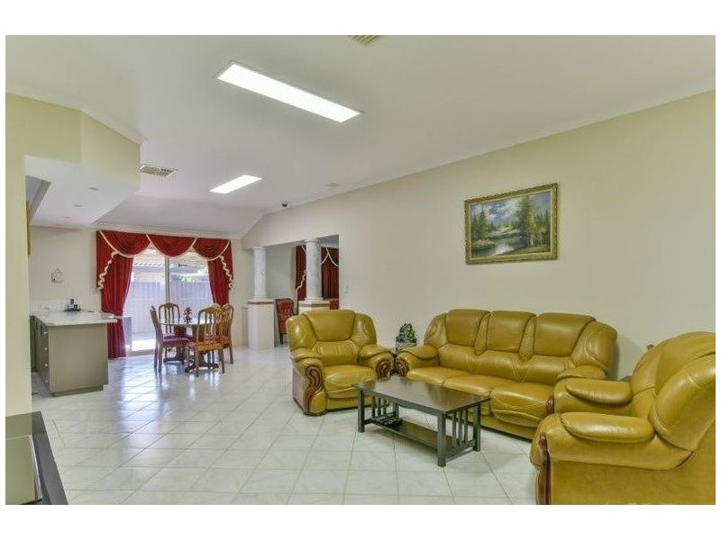 40 Orbell Way, Bull Creek WA 6149