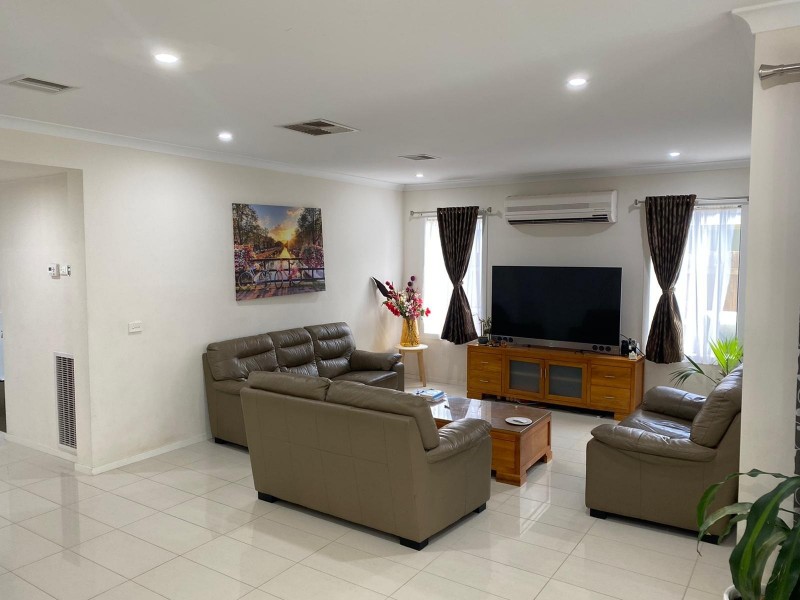 23 Eighth Avenue, Chelsea Heights VIC 3196