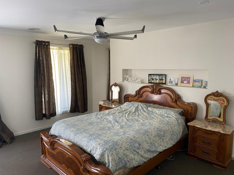 23 Eighth Avenue, Chelsea Heights VIC 3196