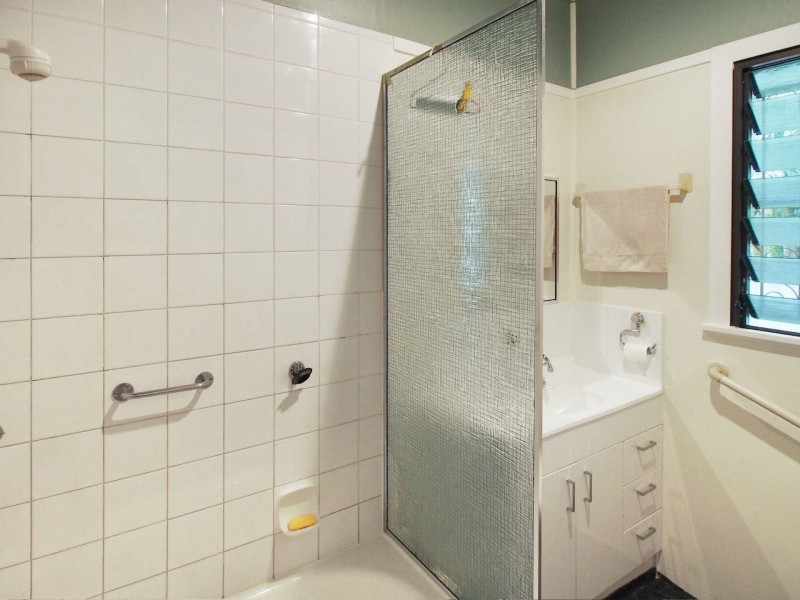 50 Ballantine Street, Chermside QLD 4032