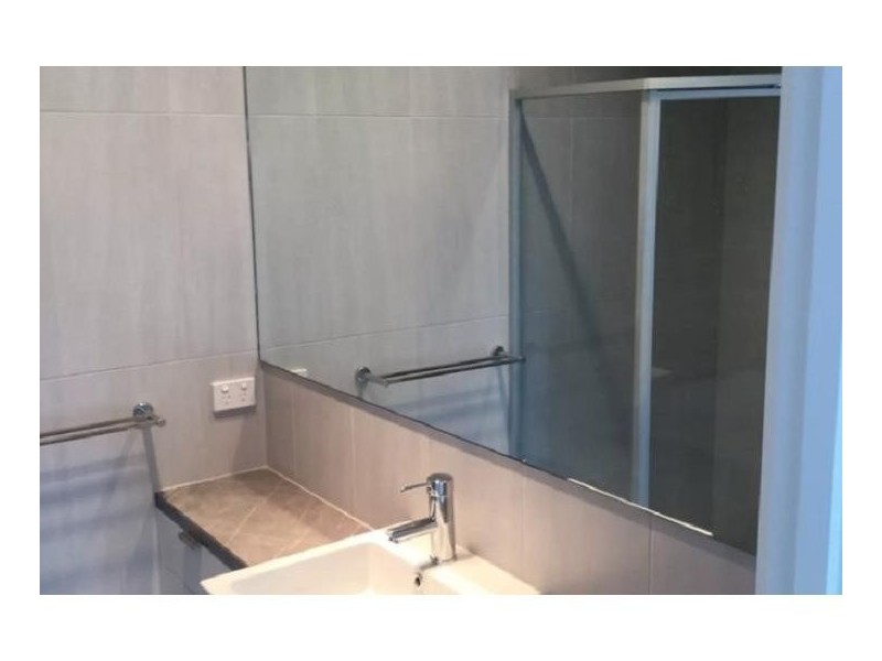 8 Roxanne Avenue, Aberfoyle Park SA 5159