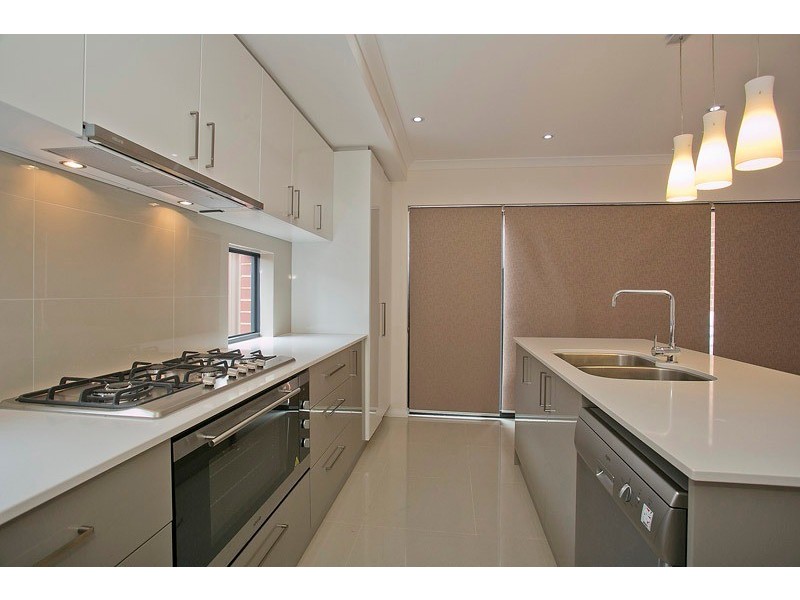 2/23 Lancaster Street, Dianella WA 6059