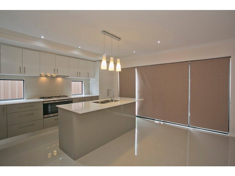 2/23 Lancaster Street, Dianella WA 6059